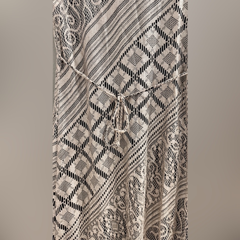 Vintage Harlow crochet maxi dress. Size 10 - Picture 3 of 6